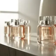 Najładniejsze perfumy Calvin Klein damskie: TOP 7 zapachów