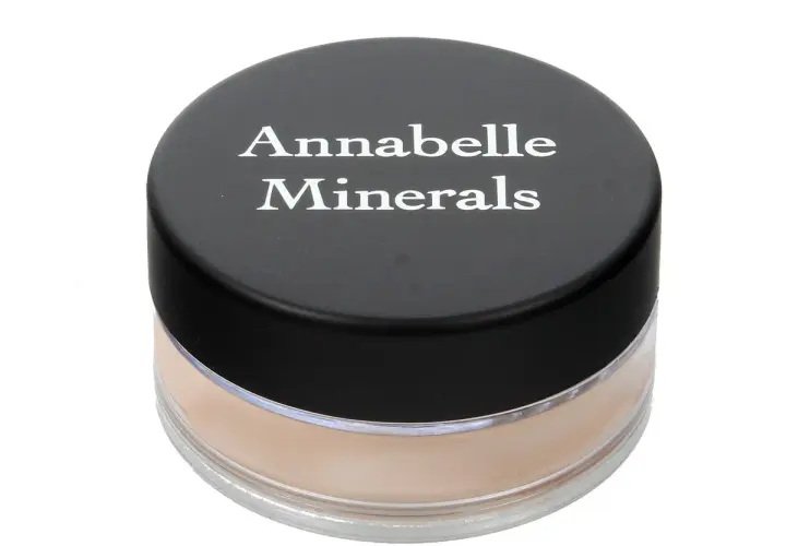 Annabelle Minerals podkład rozświetlający: Blask i sekret idealnej cery