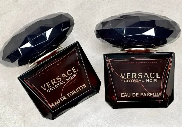 Versace Crystal Noir EDT vs EDP: Który zapach wybrać? Porównanie