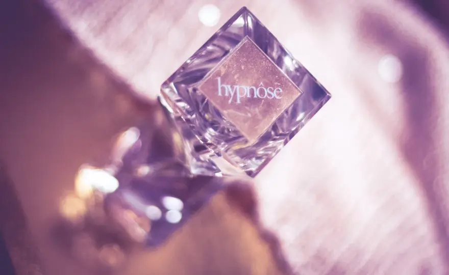 Lancôme Hypnôse - Jak pachnie ten zapach i komu pasuje?